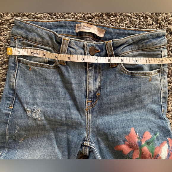 Zara Blue Skinny Jeans with Floral Design - Picture 7 of 8